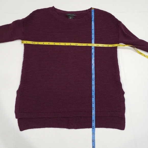 Tahari Ribbed Back Buttons Merino Wool Sweater Top Size Small - Picture 9 of 11